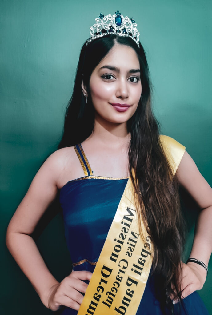 Deepali Pandey is Miss Graceful, Mission Dreams India 2021!!