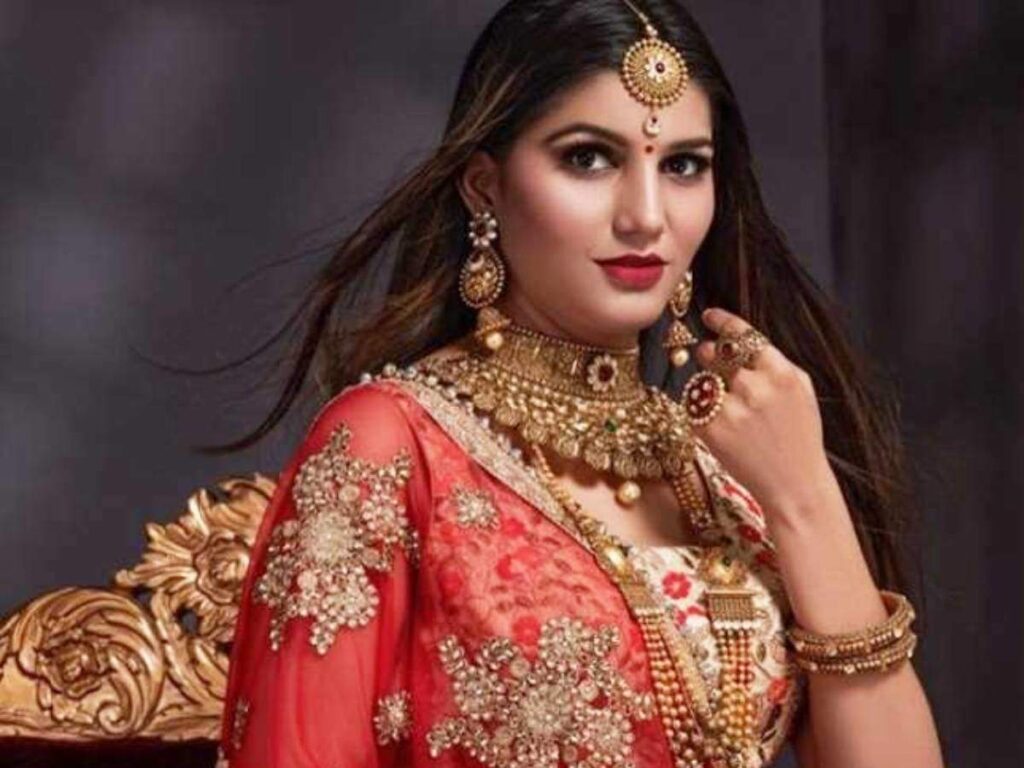 Sapna Chaudhary- Haryanvi Dancer talks about her journey in Mumbai, why she still hasn’t got the right opportunity